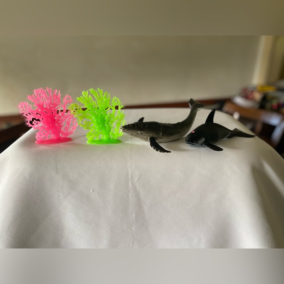 Vintage Quality Lot (16) LargePlastic Animals Including Safari, Sea, & Barnyard - Picture 3 of 15